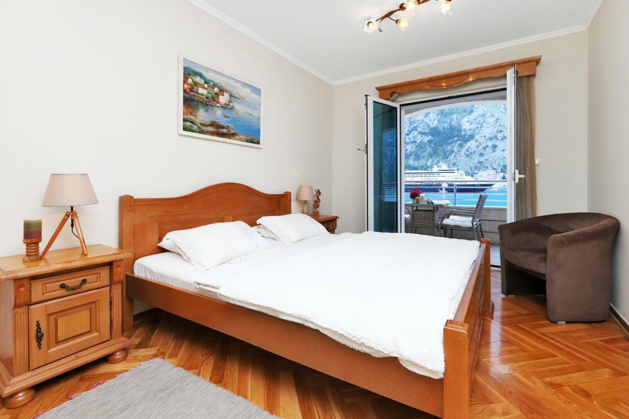 Apartments Jovanovic Kotor Exteriör bild