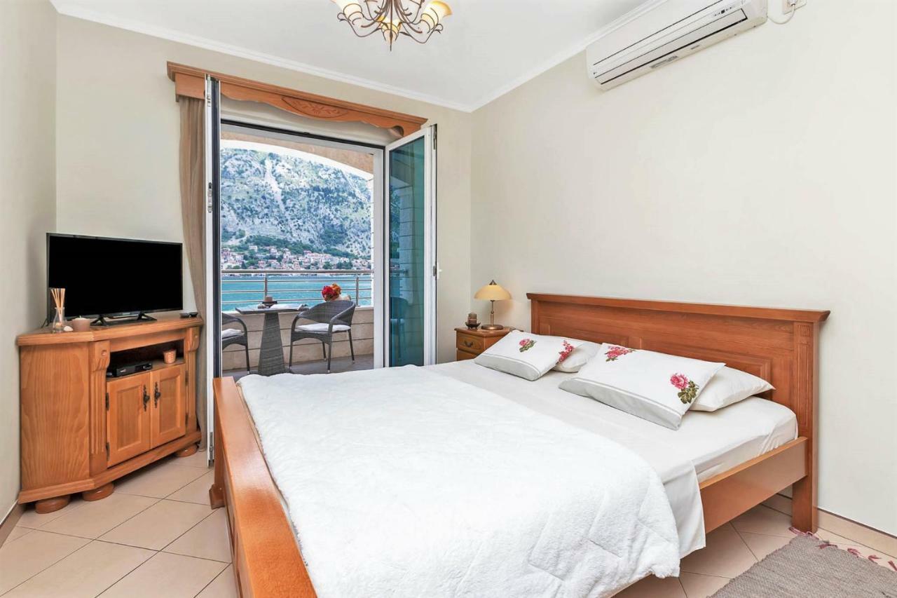 Apartments Jovanovic Kotor Exteriör bild